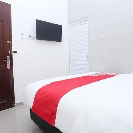 Safara Guesthouse Syariah Semarang Exterior foto