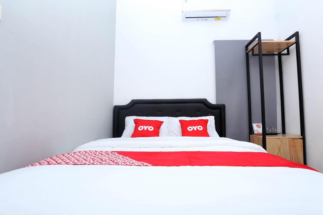 Safara Guesthouse Syariah Semarang Exterior foto